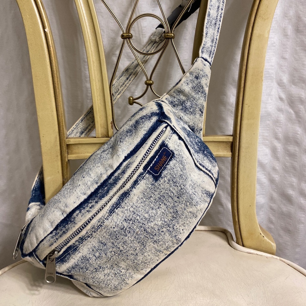 Auth Y2K bum bag